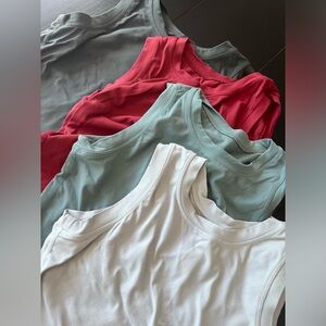 Paragon Fitwear Crop Top Bundle, Size XS (fits like a Small)